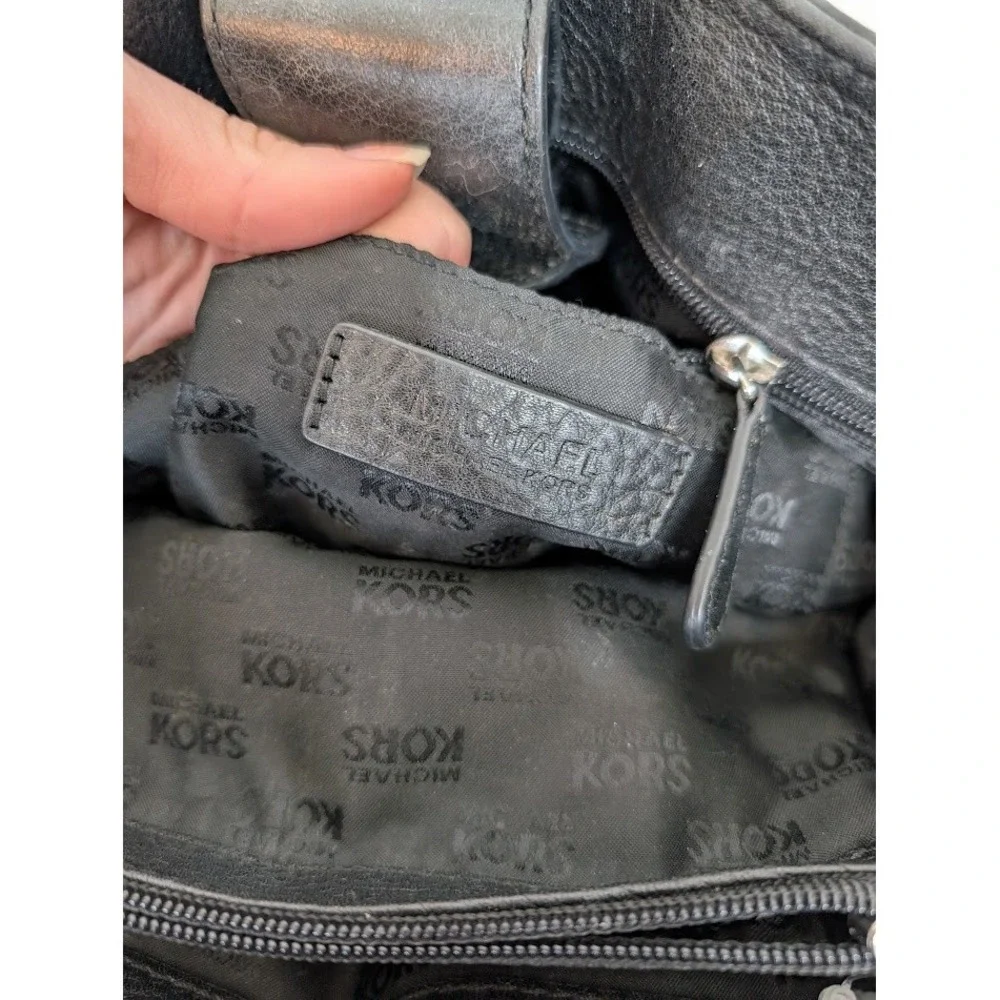 Michael Kors Hamilton Black Leather Shoulder Bag‎ Silver Y2k Large Buckle Detail